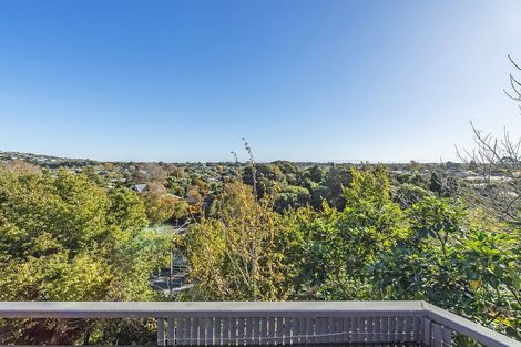 Photo of property in 10 Bengal Drive, Cashmere, Christchurch, 8022