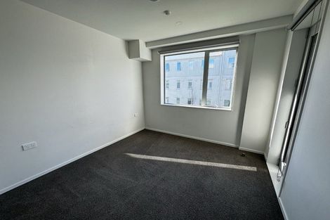 Photo of property in 102/28b Eileen Newey Place, Henderson, Auckland, 0612