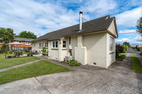 Photo of property in 37 Storey Avenue, Forest Lake, Hamilton, 3200