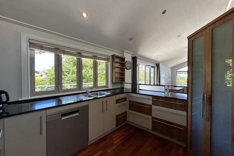Photo of property in 3a Hallenstein Street, Queenstown, 9300
