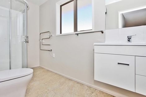 Photo of property in 16 Newman Road, Rolleston, 7614