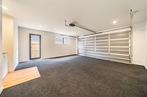 Photo of property in 47b Heretaunga Square, Silverstream, Upper Hutt, 5019