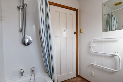 Photo of property in 168 Macandrew Road, South Dunedin, Dunedin, 9012