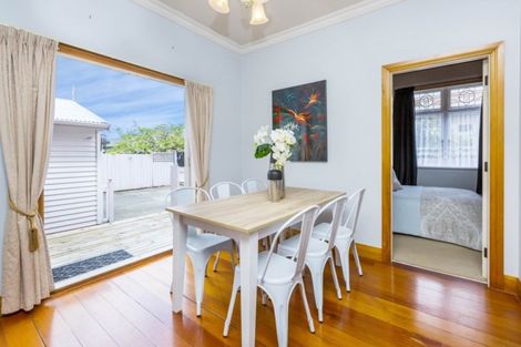 Photo of property in 16 Norton Park Avenue, Fairfield, Lower Hutt, 5011