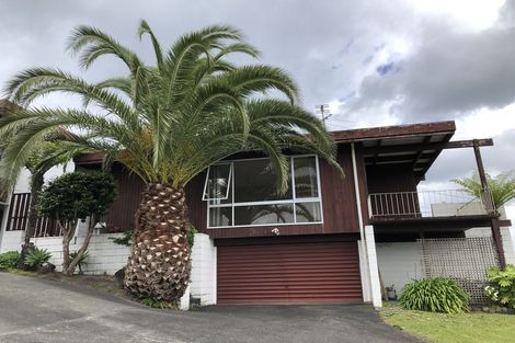 Photo of property in 1/11 Parr Terrace, Castor Bay, Auckland, 0620