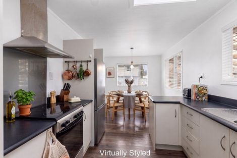Photo of property in 26 Kentucky Street, Totara Park, Upper Hutt, 5018
