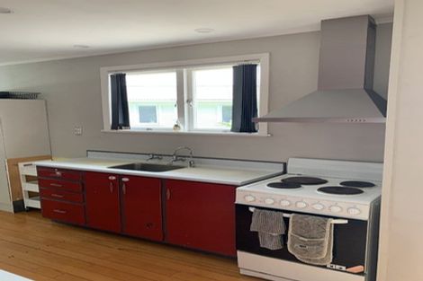 Photo of property in 6 Larnach Street, St Andrews, Hamilton, 3200