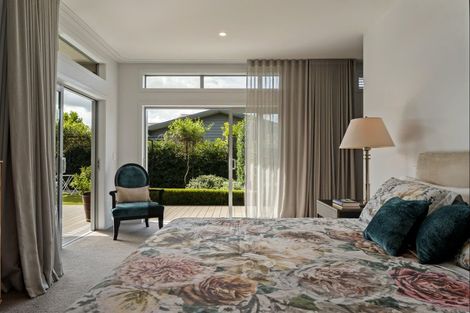 Photo of property in 10 Oystercatcher Lane, Point Wells, 0986