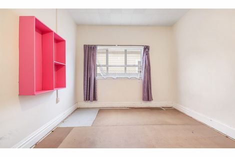 Photo of property in 27 Howe Street, New Brighton, Christchurch, 8083