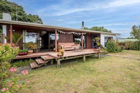 Photo of property in 52 Leinster Avenue, Raumati South, Paraparaumu, 5032