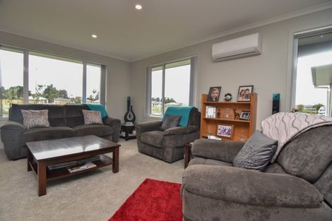 Photo of property in 5 Stoneleigh Drive, Solway, Masterton, 5810