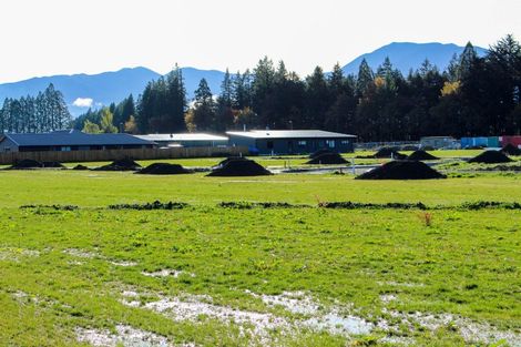 Photo of property in 11 Arrowsmith Drive, Clover Park, Auckland, 2019