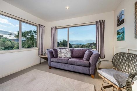 Photo of property in 1/293 East Coast Road, Mairangi Bay, Auckland, 0630