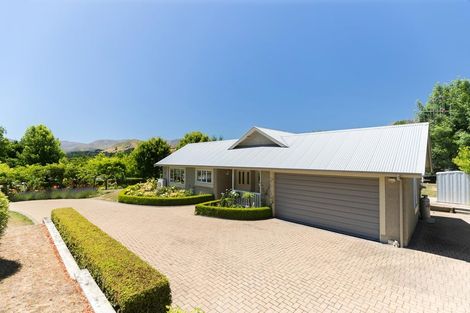 Photo of property in 33 Ferry Hill Drive, Lower Shotover, Queenstown, 9371