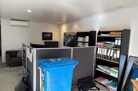 Photo of property in Regent Courts, 11/75 Gloucester Street, Christchurch Central, Christchurch, 8013