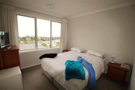 Photo of property in 48 Panorama Heights, Orewa, 0931