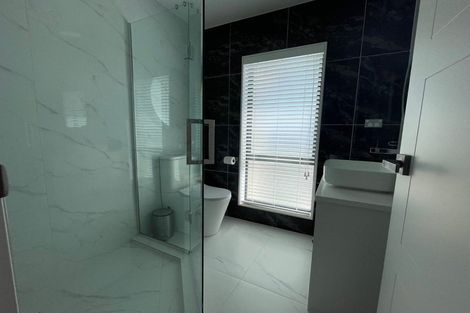 Photo of property in 24 Matahae Drive, Flat Bush, Auckland, 2019