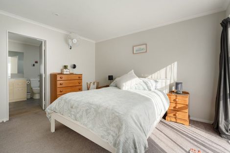 Photo of property in 93 Carlton Street, Bellevue, Tauranga, 3110