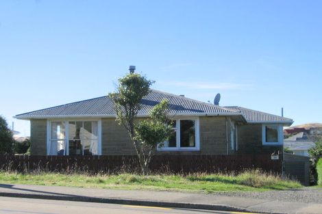 Photo of property in 28 Bracken Road, Paparangi, Wellington, 6037
