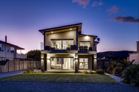 Photo of property in 138 North Shore Road, Eskdale, Napier, 4182