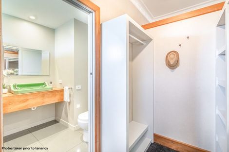 Photo of property in 21 Coutts Road, Gore, 9710