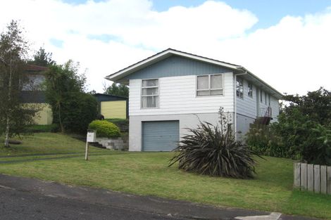Photo of property in 50 Glenbervie Crescent, Massey, Auckland, 0614