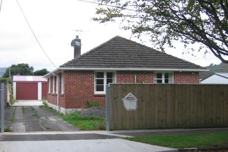 Photo of property in 10 Whiteman Grove, Taita, Lower Hutt, 5011