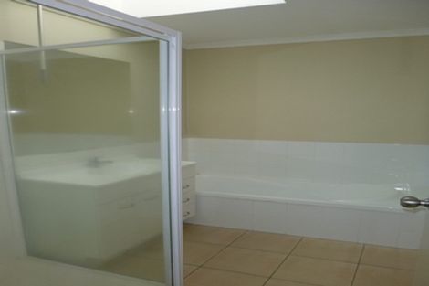 Photo of property in 20a Roseberry Avenue, Birkenhead, Auckland, 0626