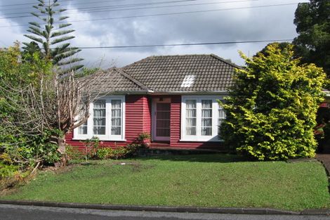 Photo of property in 7 Rimutaka Place, Titirangi, Auckland, 0604