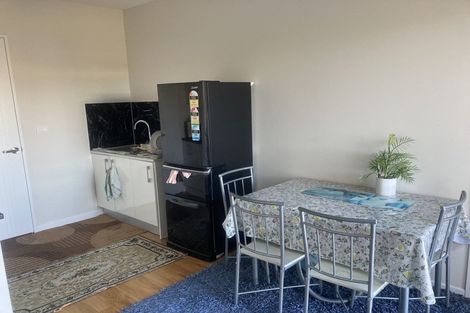 Photo of property in 74 Clemow Road, Fitzroy, New Plymouth, 4312