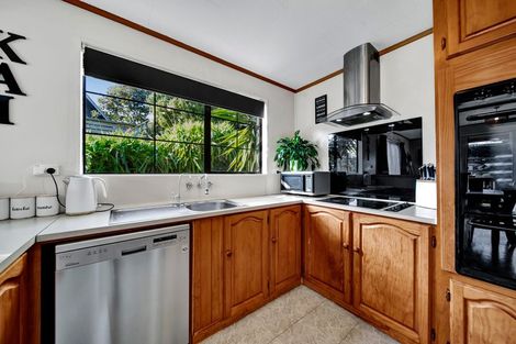 Photo of property in 31 Herekawe Drive, Spotswood, New Plymouth, 4310