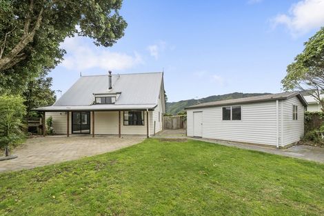 Photo of property in 13 Kanawa Street, Waikanae, 5036