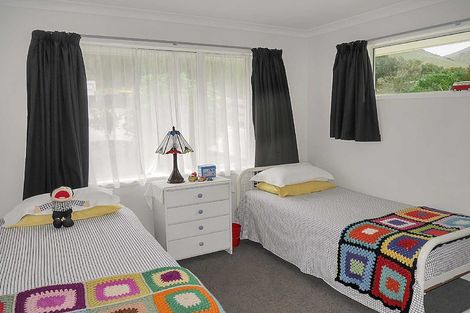 Photo of property in 77 Avoca Valley Road, Heathcote Valley, Christchurch, 8022