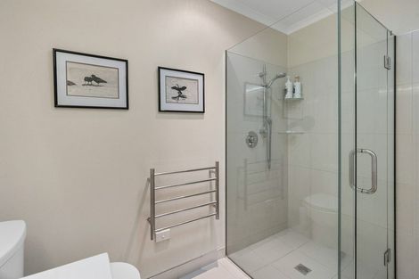 Photo of property in 11 Howard Street, Macandrew Bay, Dunedin, 9014