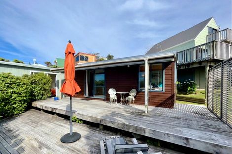 Photo of property in 441 Onemana Drive, Onemana, Whangamata, 3691