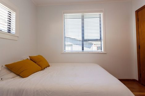 Photo of property in 215 Omata Road, Spotswood, New Plymouth, 4310