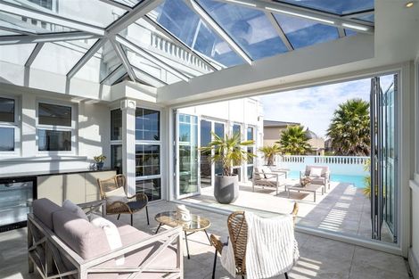 Photo of property in 37 Overdale Drive, Cashmere, Christchurch, 8022