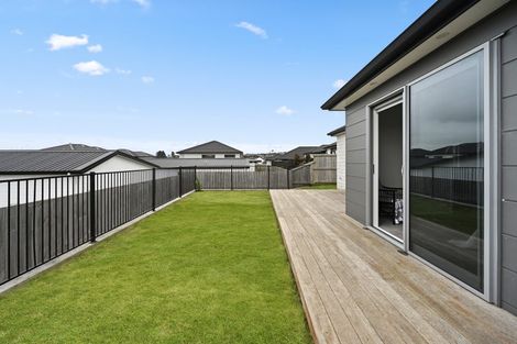 Photo of property in 26a Tokerau Drive, Rototuna North, 3210