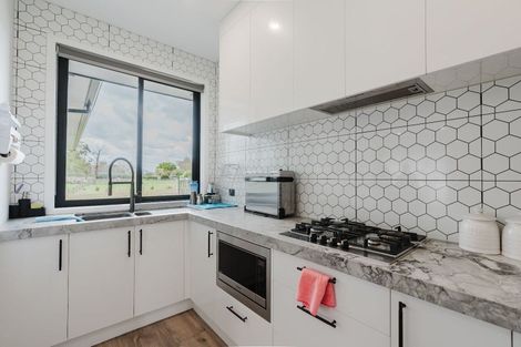 Photo of property in 275 Racecourse Road, Cambridge, 3493