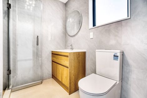 Photo of property in 10 Papai Lane, Massey, Auckland, 0614