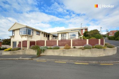 Photo of property in 32 Bangor Terrace, Kew, Dunedin, 9012