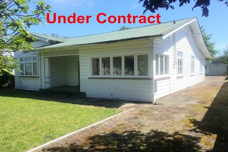 Photo of property in 7 Burns Street, Dannevirke, 4930