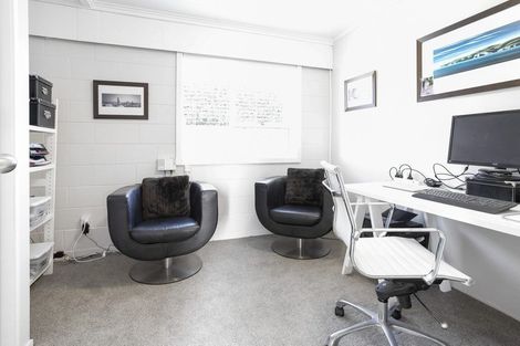 Photo of property in 104 Aberdeen Road, Campbells Bay, Auckland, 0620