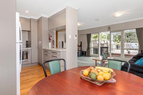 Photo of property in 22 Lynwood Place, Brookfield, Tauranga, 3110