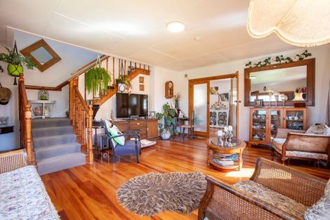 Photo of property in 34 Queen Street, Dannevirke, 4930
