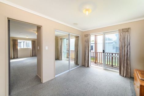 Photo of property in 44 Kaimanawa Street, Kelvin Grove, Palmerston North, 4414