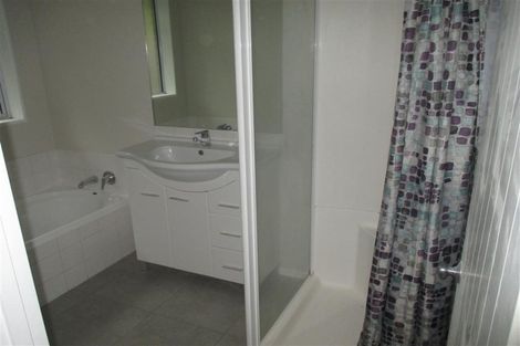 Photo of property in 5 Challenger Lane, Redcliffs, Christchurch, 8081