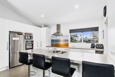 Photo of property in 1321b Papamoa Beach Road, Papamoa Beach, Papamoa, 3118