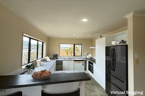 Photo of property in 29 Innisowen Place, Flat Bush, Auckland, 2019