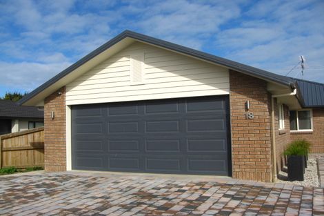 Photo of property in 18 Kura Place, Mosgiel, 9024